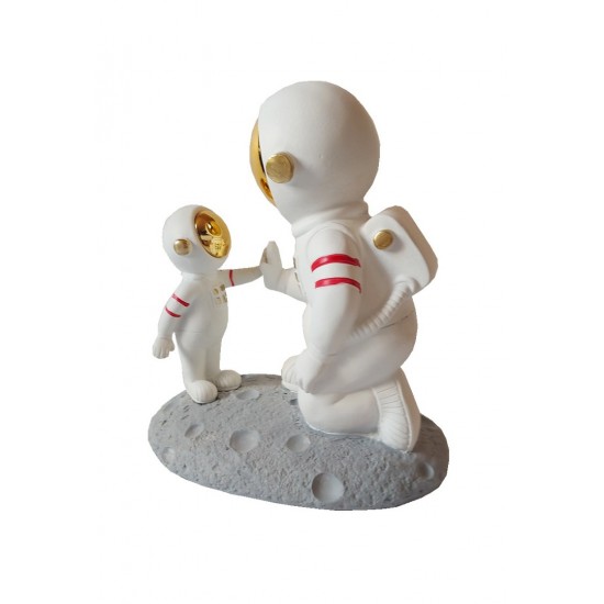 Statueta decorativa, Astronaut pe asteroid, 19 cm, PD2224D Statueta decorativa, Astronaut pe asteroid, 19 cm, PD2224D