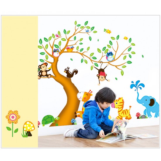 Sticker decorativ, pomul cu animalute 197 cm, 111STK Sticker decorativ, pomul cu animalute 197 cm, 111STK